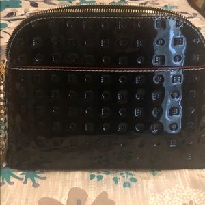 Arcadia cross body purse.